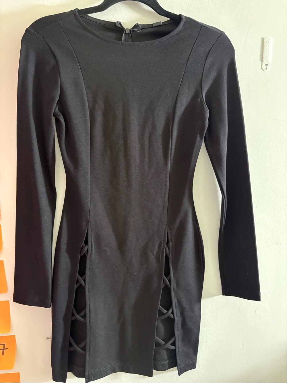 Windsor Black Long-Sleeve Bodycon Dress with Side Lattice
